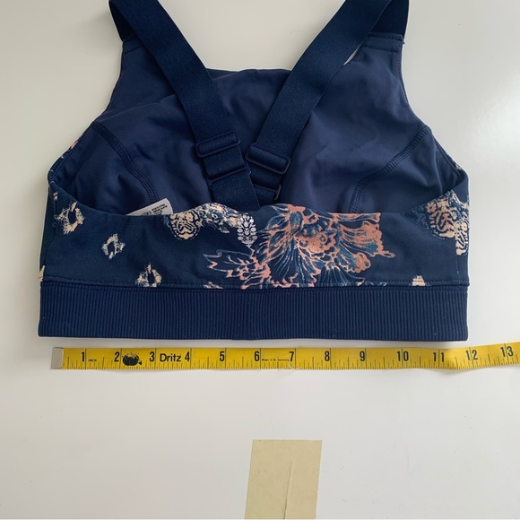 Free People Sports Bra Small Navy Blue Floral Freestyle Racerback - Picture 9 of 9